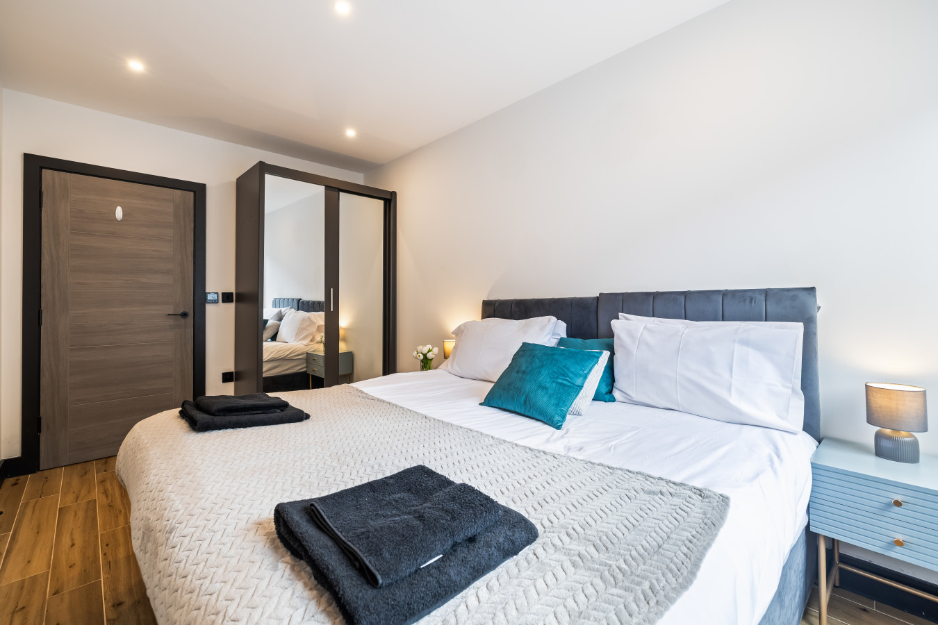 Sia Suite | Sleeps 2 | N. Finchley | Tube in 751A High Road - Property image 6 - VivreStays