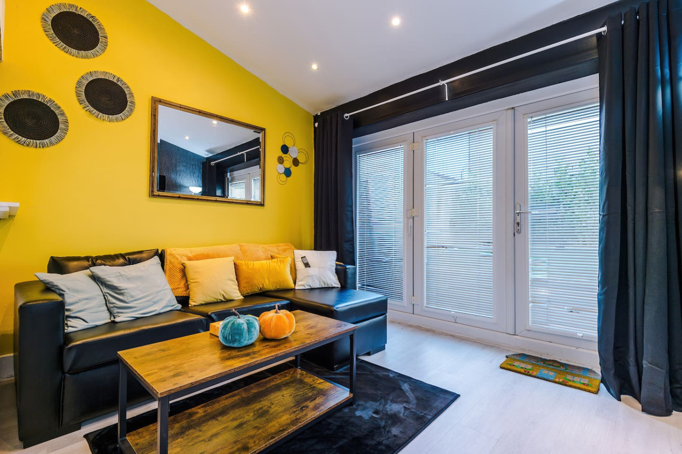 Salford 4 Bed House | Sleeps 7 | Free Parking in 10 Christie Lane - Property image 24 - VivreStays
