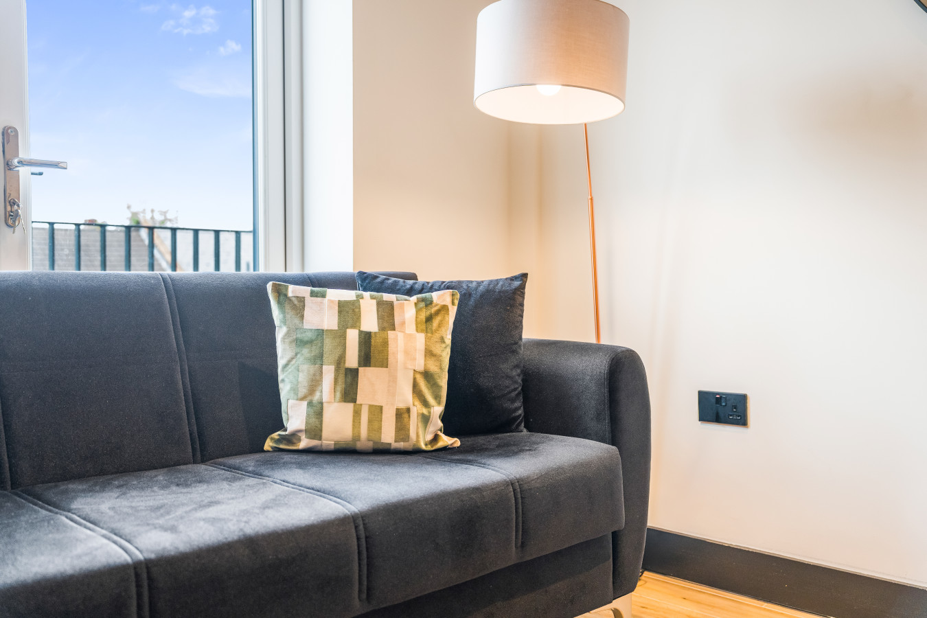2 Bedroom Flat | Sleeps 5 | N. Finchley | Tube in 751A High Road - Property image 20 - VivreStays