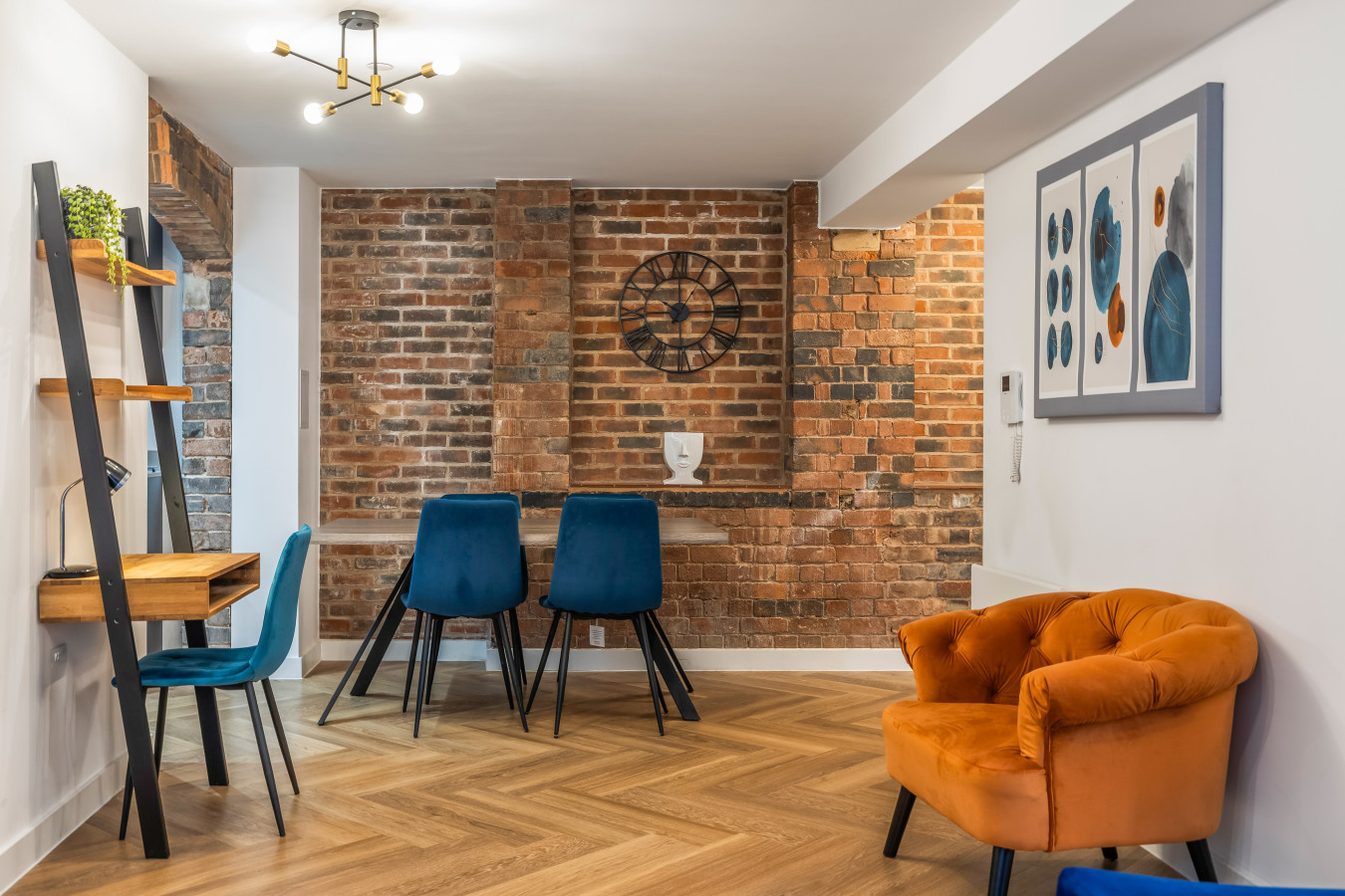 Brindley Suite | 2 Beds | Utilita | City Centre in Scotland Street - Property image 22 - VivreStays