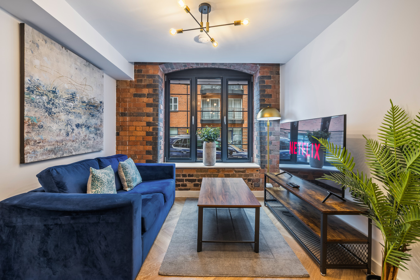 Brindley Suite | 2 Beds | Utilita | City Centre in Scotland Street - Property image 19 - VivreStays
