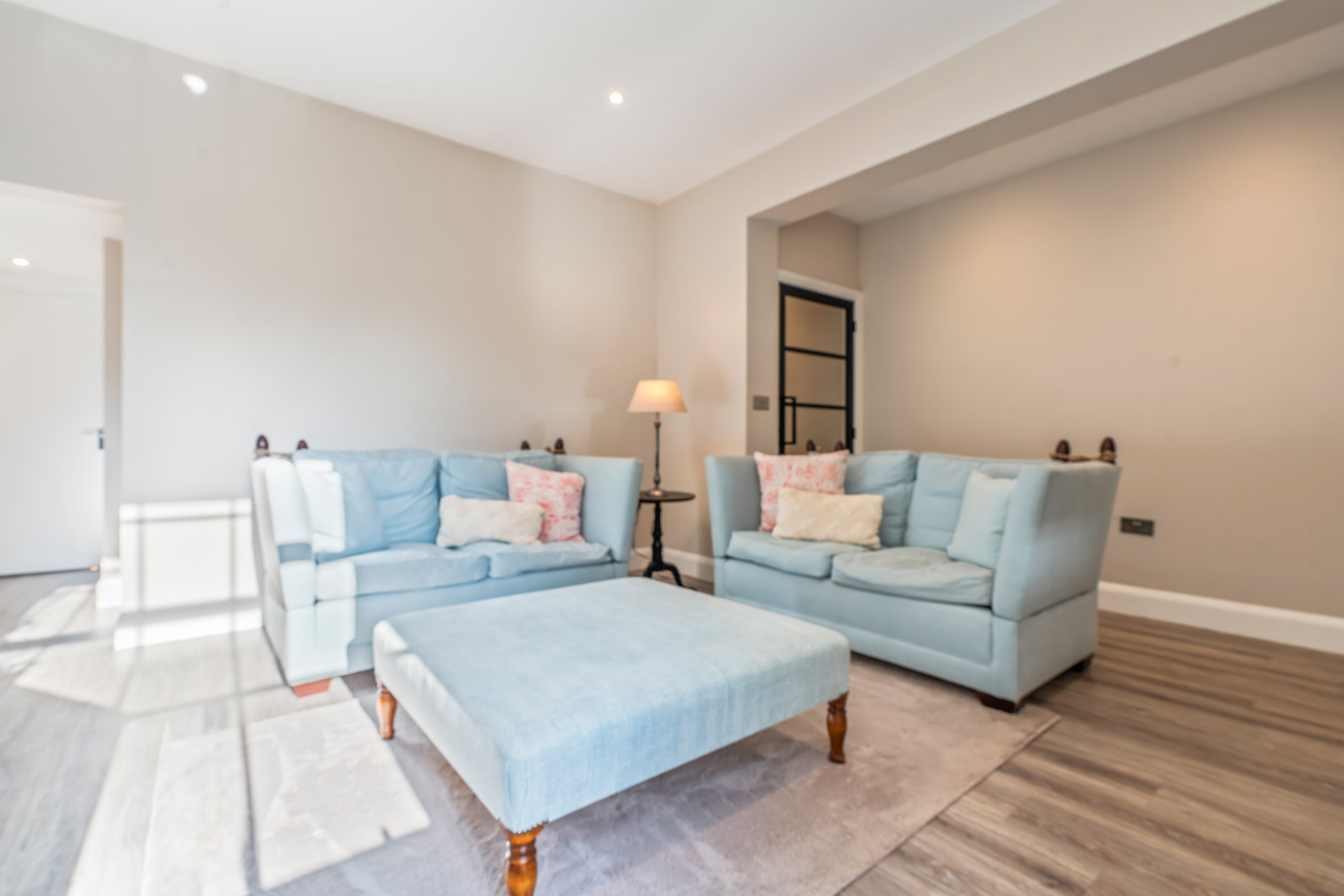 Eaton Place | Free Parking | Sleeps 4 | Handbridge in 8 Eaton Road - Property image 7 - VivreStays