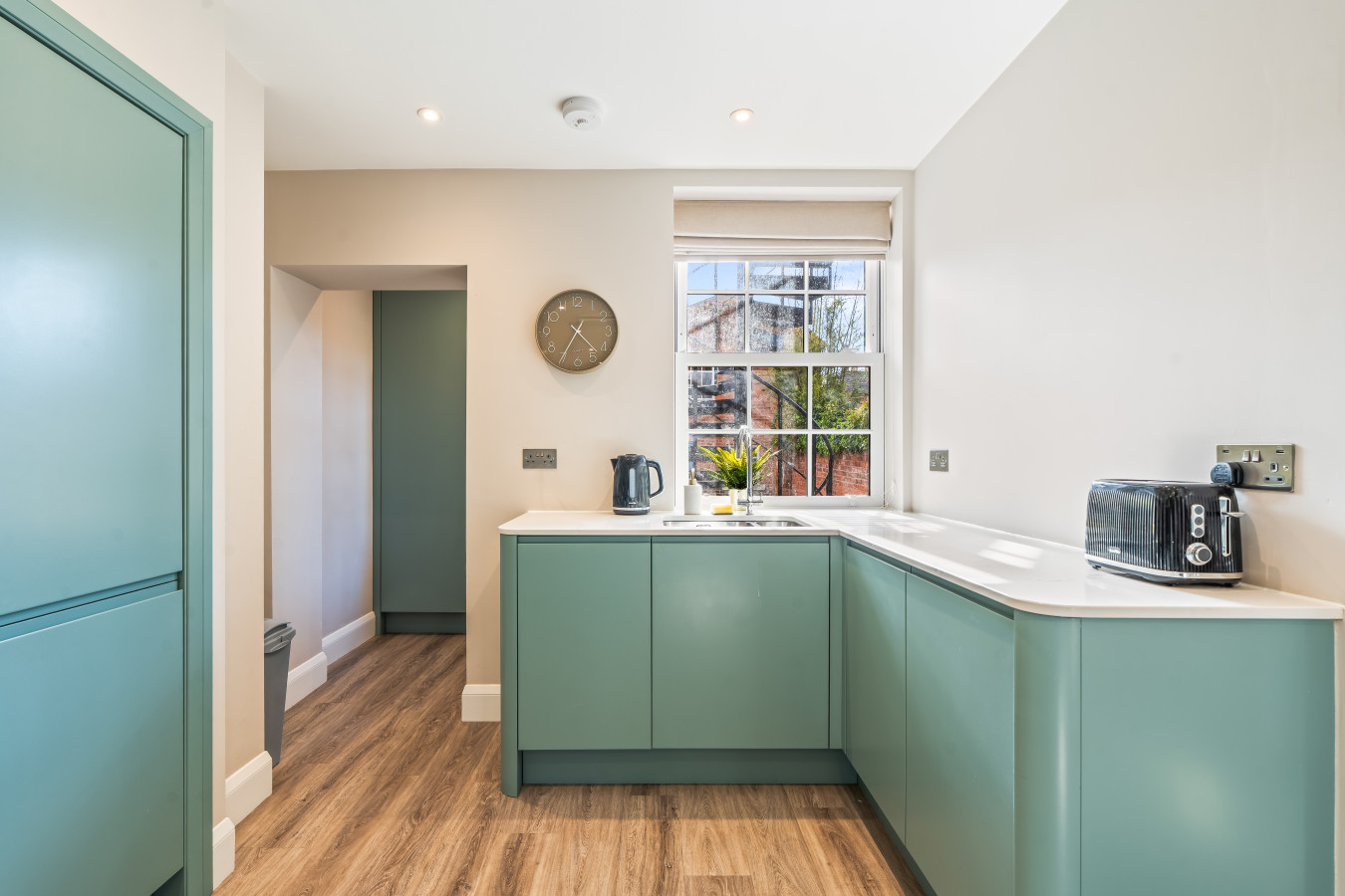 Eaton Place | Free Parking | Sleeps 4 | Handbridge in 8 Eaton Road - Property image 15 - VivreStays