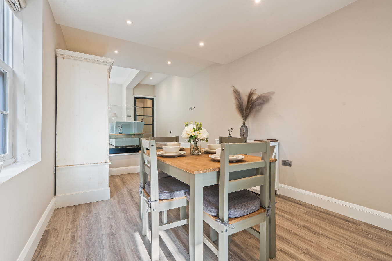 Eaton Place | Free Parking | Sleeps 4 | Handbridge in 8 Eaton Road - Property image 13 - VivreStays