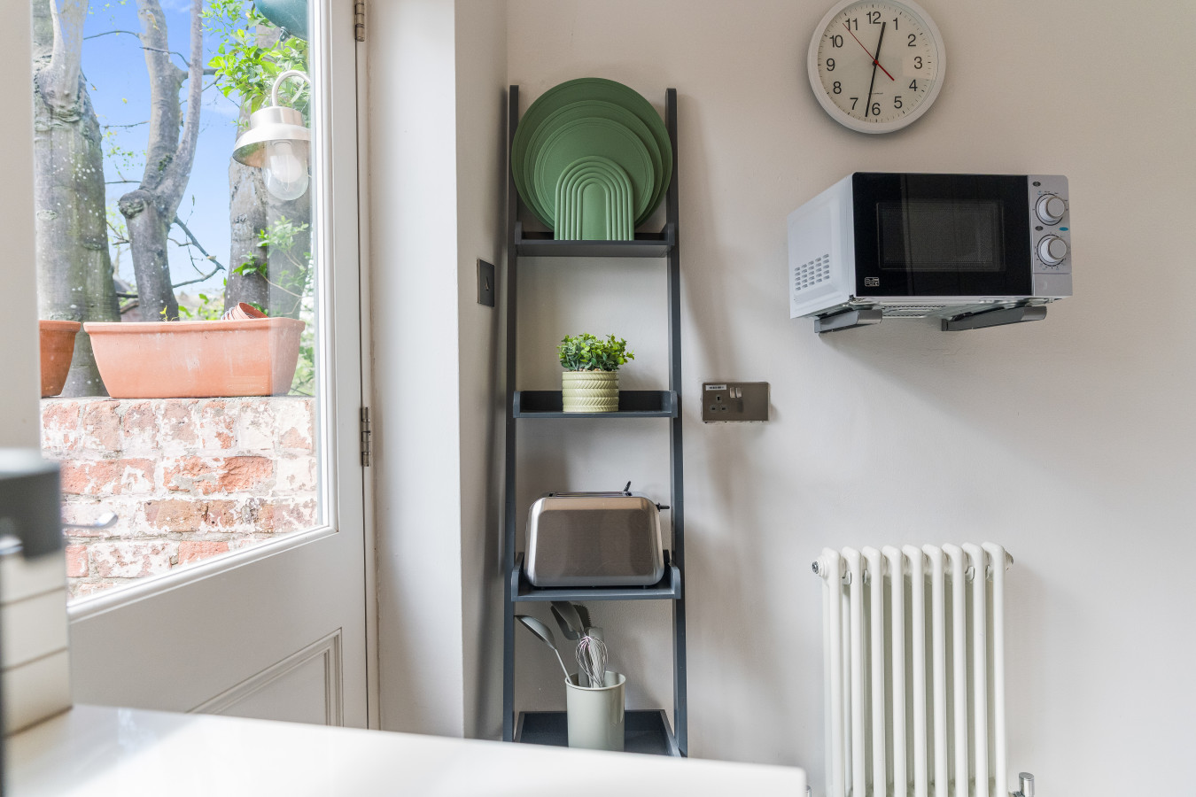 Cosy Chester House | 2BR | Sleeps 3 | Canal View in 4 George Street - Property image 17 - VivreStays