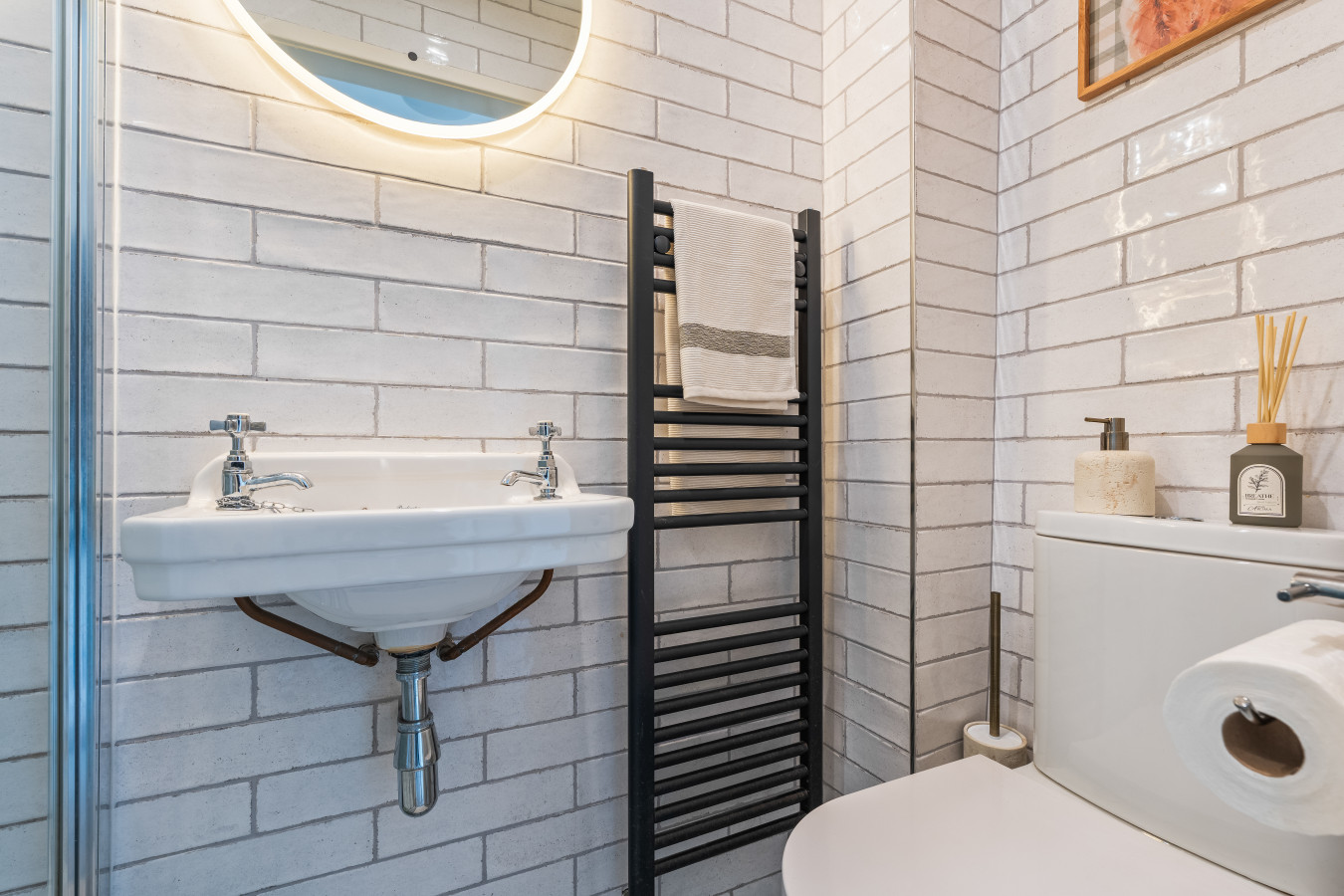 Cosy Chester House | 2BR | Sleeps 3 | Canal View in 4 George Street - Property image 21 - VivreStays