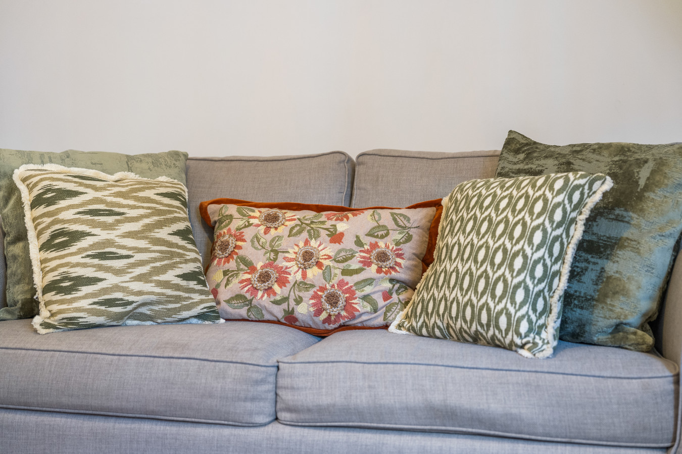 Cosy Chester House | 2BR | Sleeps 3 | Canal View in 4 George Street - Property image 19 - VivreStays