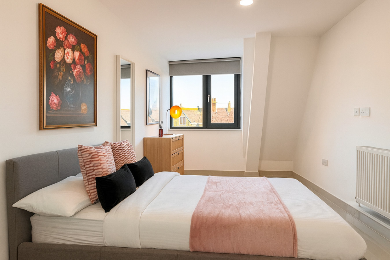 Clarendon Escape | 3 Beds | 3 Bath | Sleeps 6 in 59, 61 Clarendon Road - Property image 11 - VivreStays