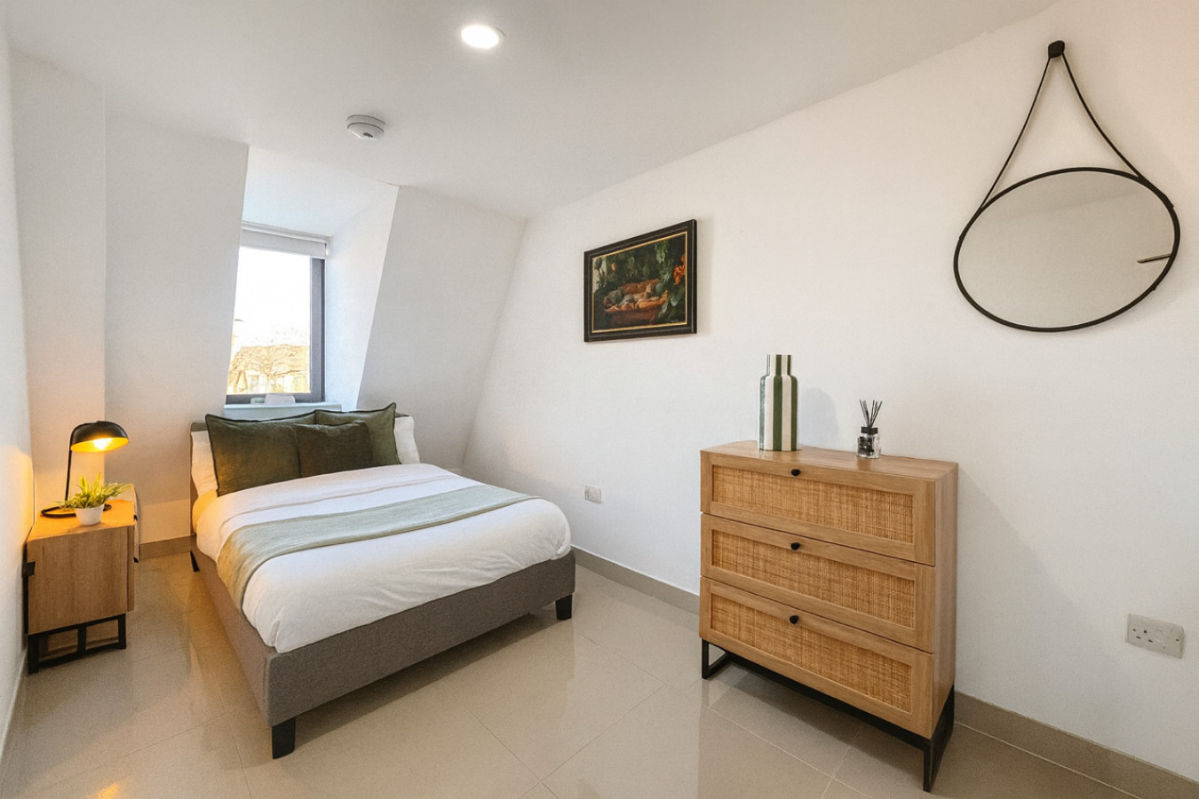 Clarendon Escape | 3 Beds | 3 Bath | Sleeps 6 in 59, 61 Clarendon Road - Property image 21 - VivreStays