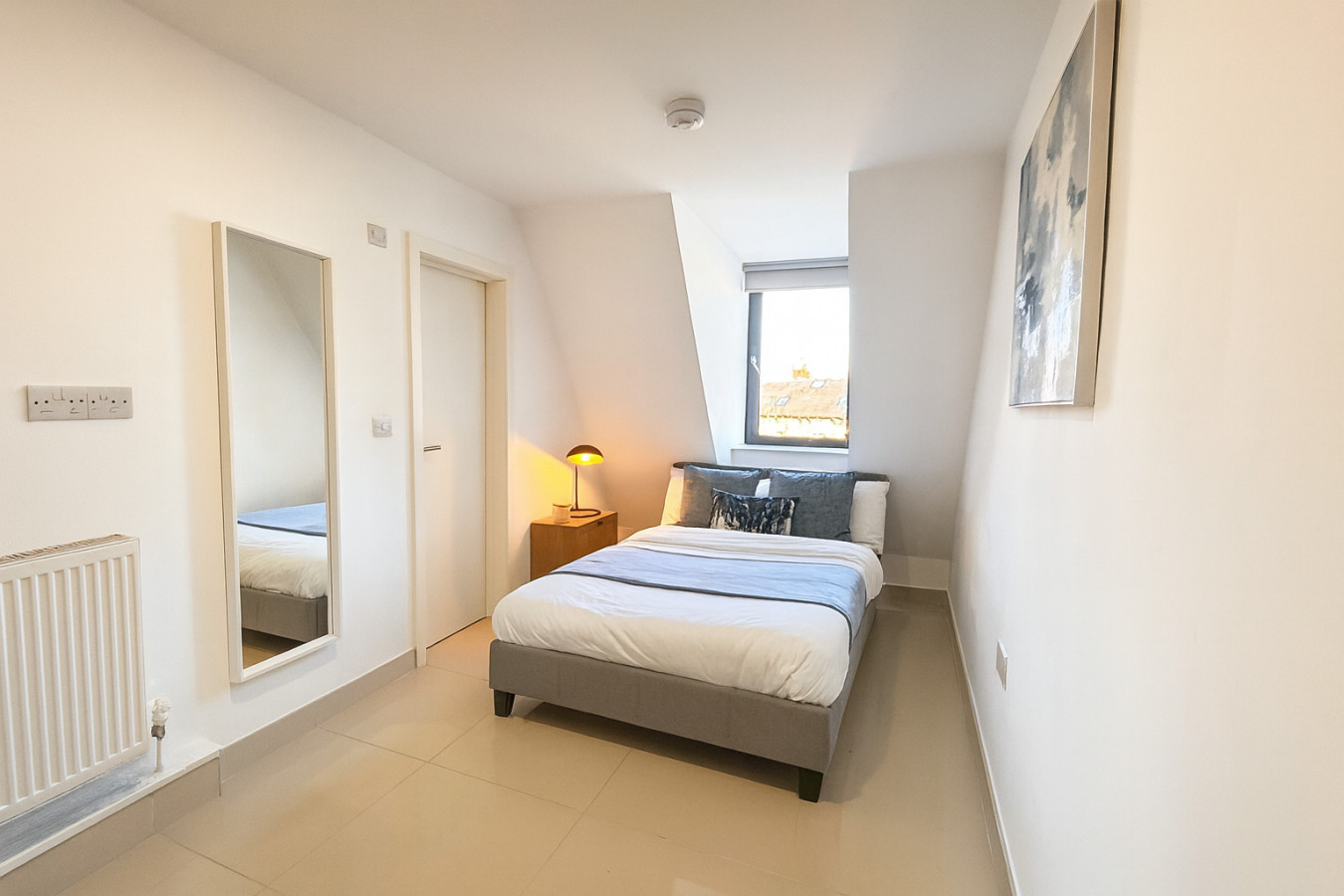 Clarendon Escape | 3 Beds | 3 Bath | Sleeps 6 in 59, 61 Clarendon Road - Property image 14 - VivreStays