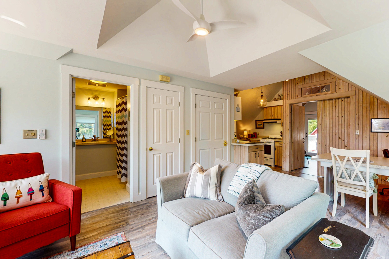 Ocean View | Coastal Cottage Loft | Walk To Harbor - Boothbay Harbor, ME