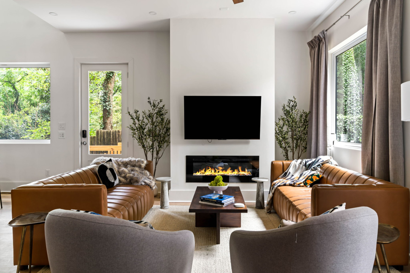 Treetop Serenity And Luxury Amenities - Stunning Modern Escape - Atlanta, GA
