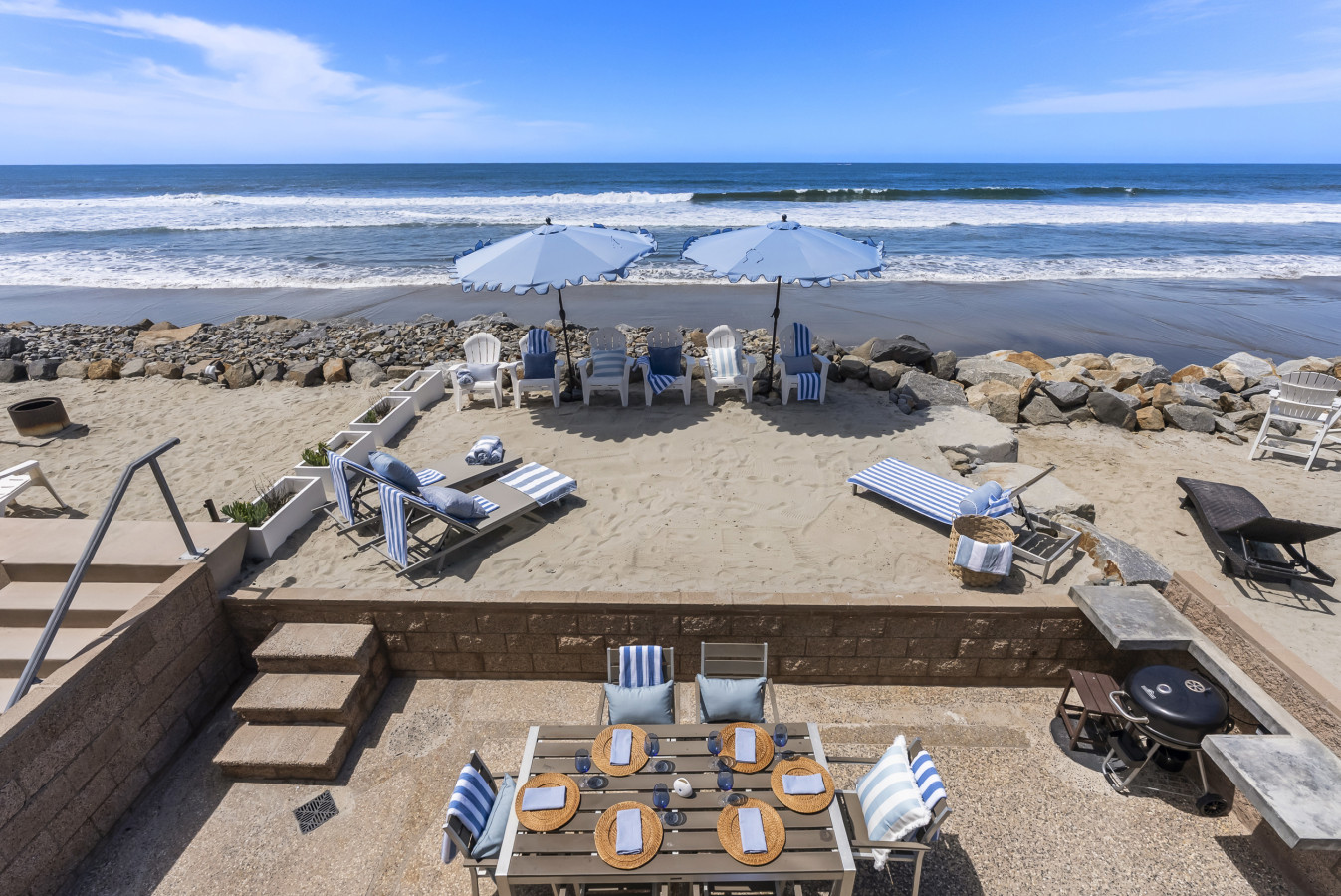 Beachfront ON the Sand, Private Fire Pit, Watch Dolphins