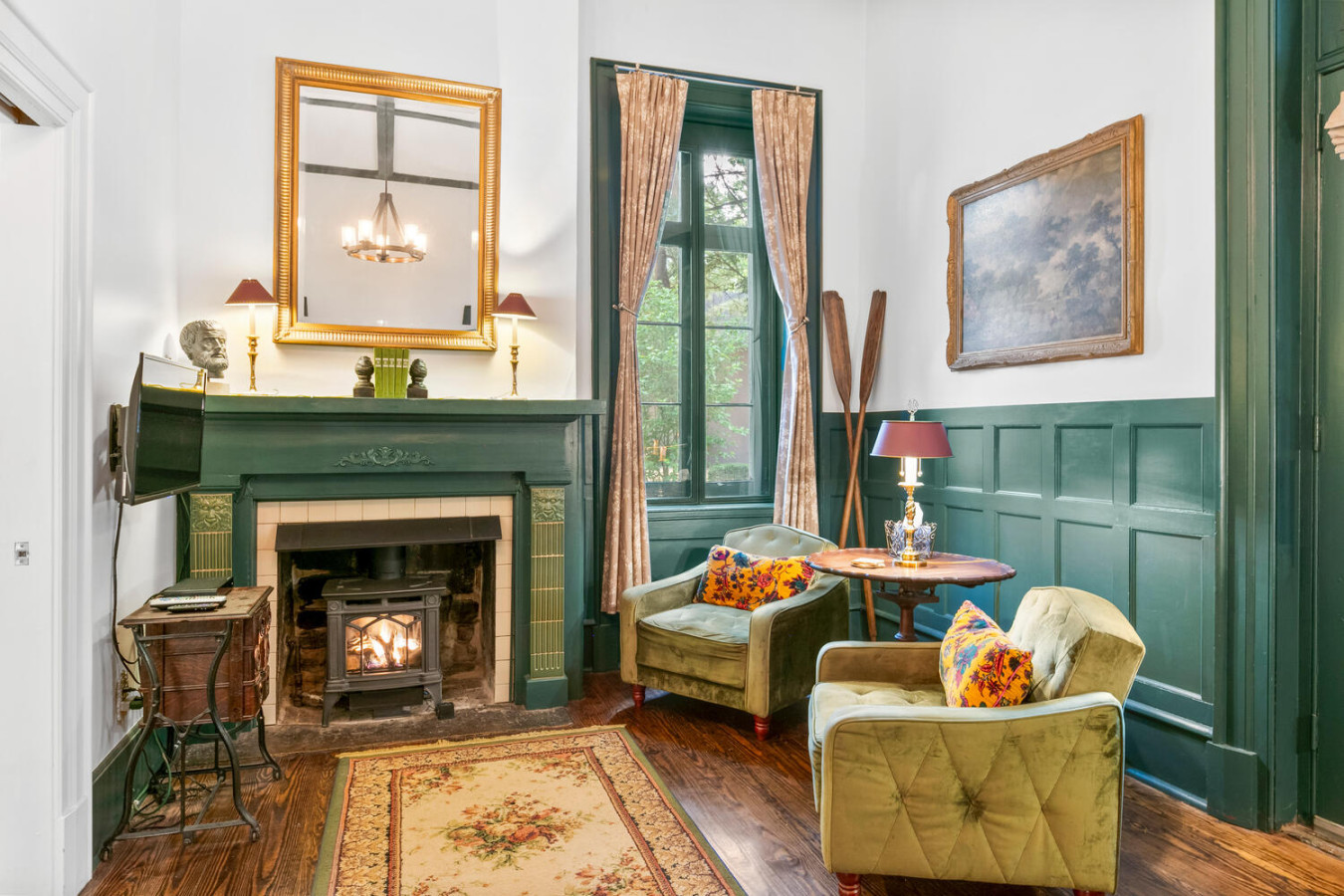 Spacious Studio On Historic Inn Property - Asheville, NC