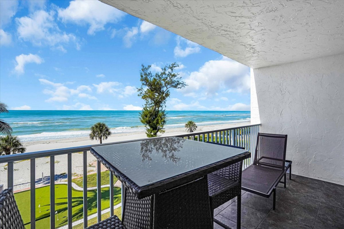 Condo Hotel. Sunset and Beach view unit 402.