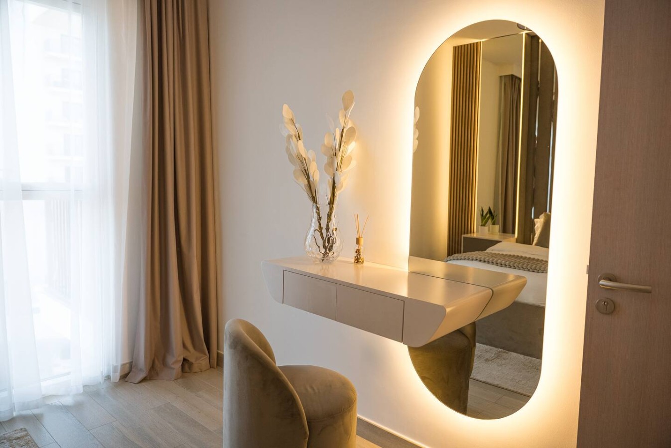 The Waterfront Canal Residence - 1 bedroom