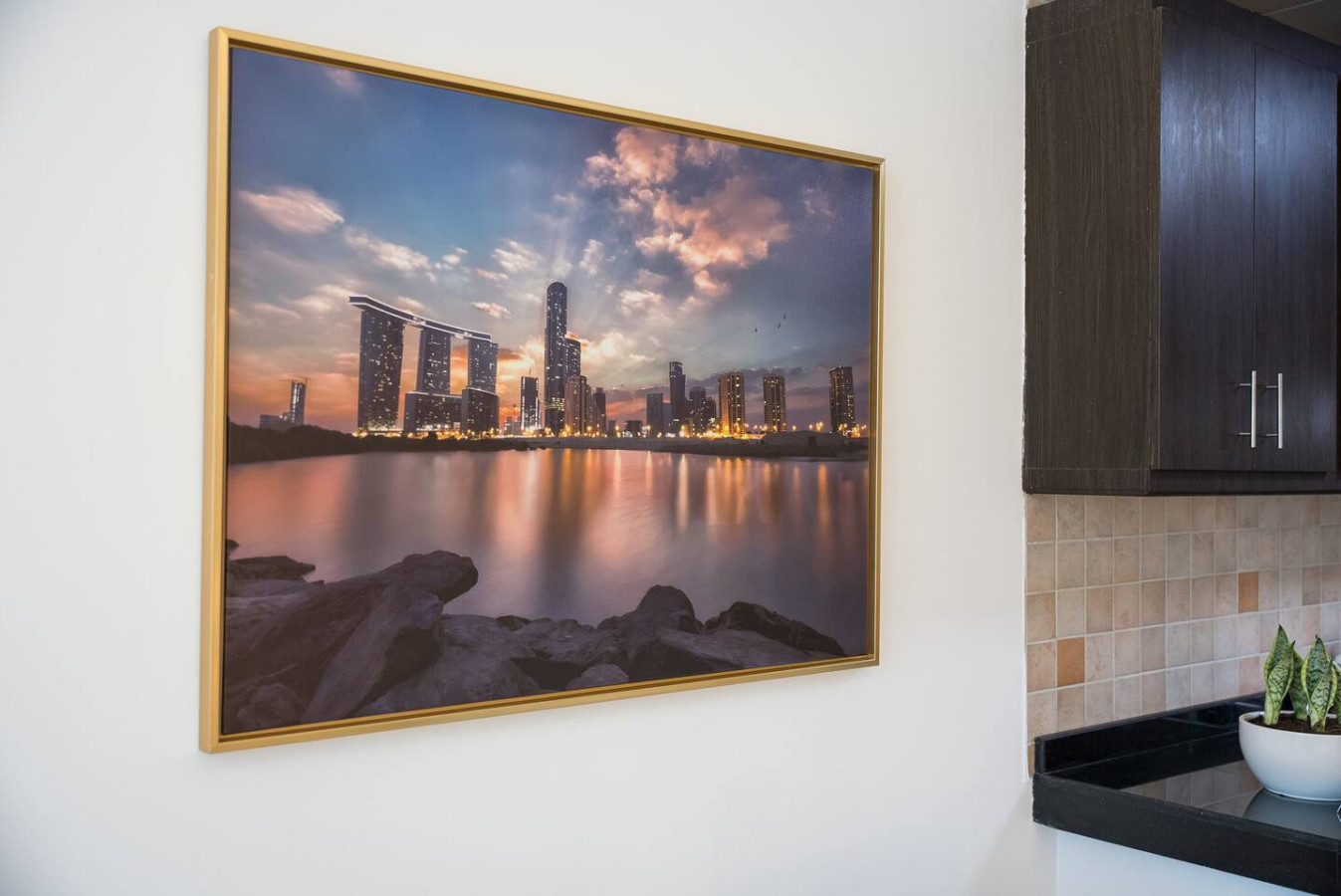 The Skyline Residence - large studio