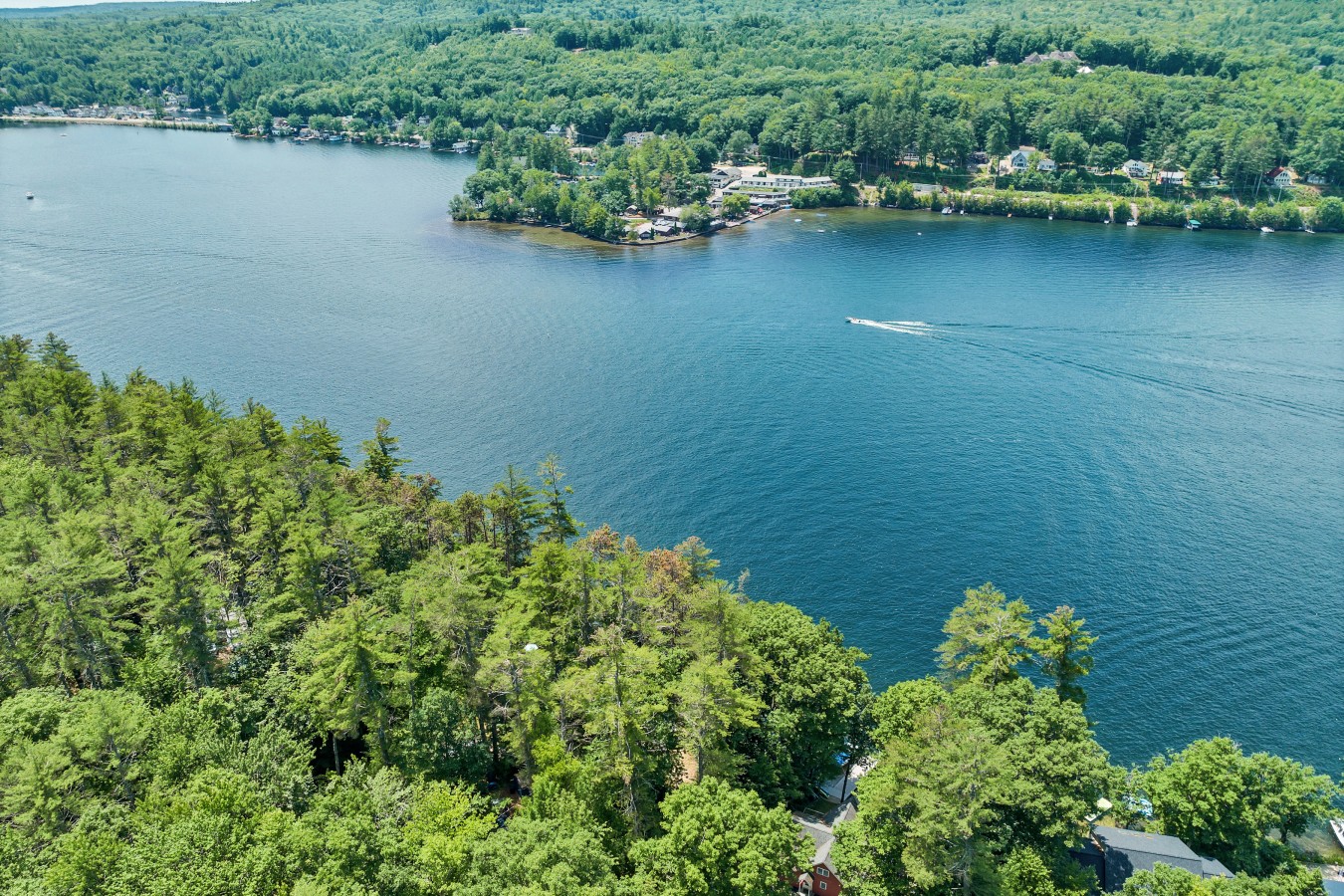 16 Coast Lane, Alton Bay, NH