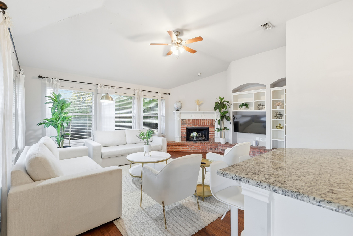 Lux, Cozy 5b2b Home For Families - Frisco, TX