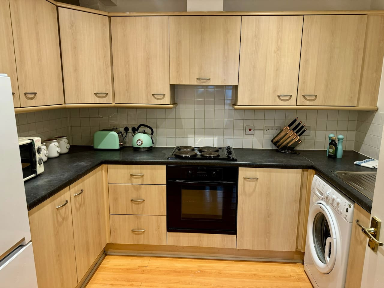No.5 Hill Paul - Central Studio in Hill Paul, Cheapside Flat 5 - Property image 7 - VivreStays