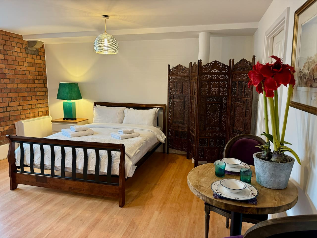 No.5 Hill Paul - Central Studio in Hill Paul, Cheapside Flat 5 - Property image 2 - VivreStays