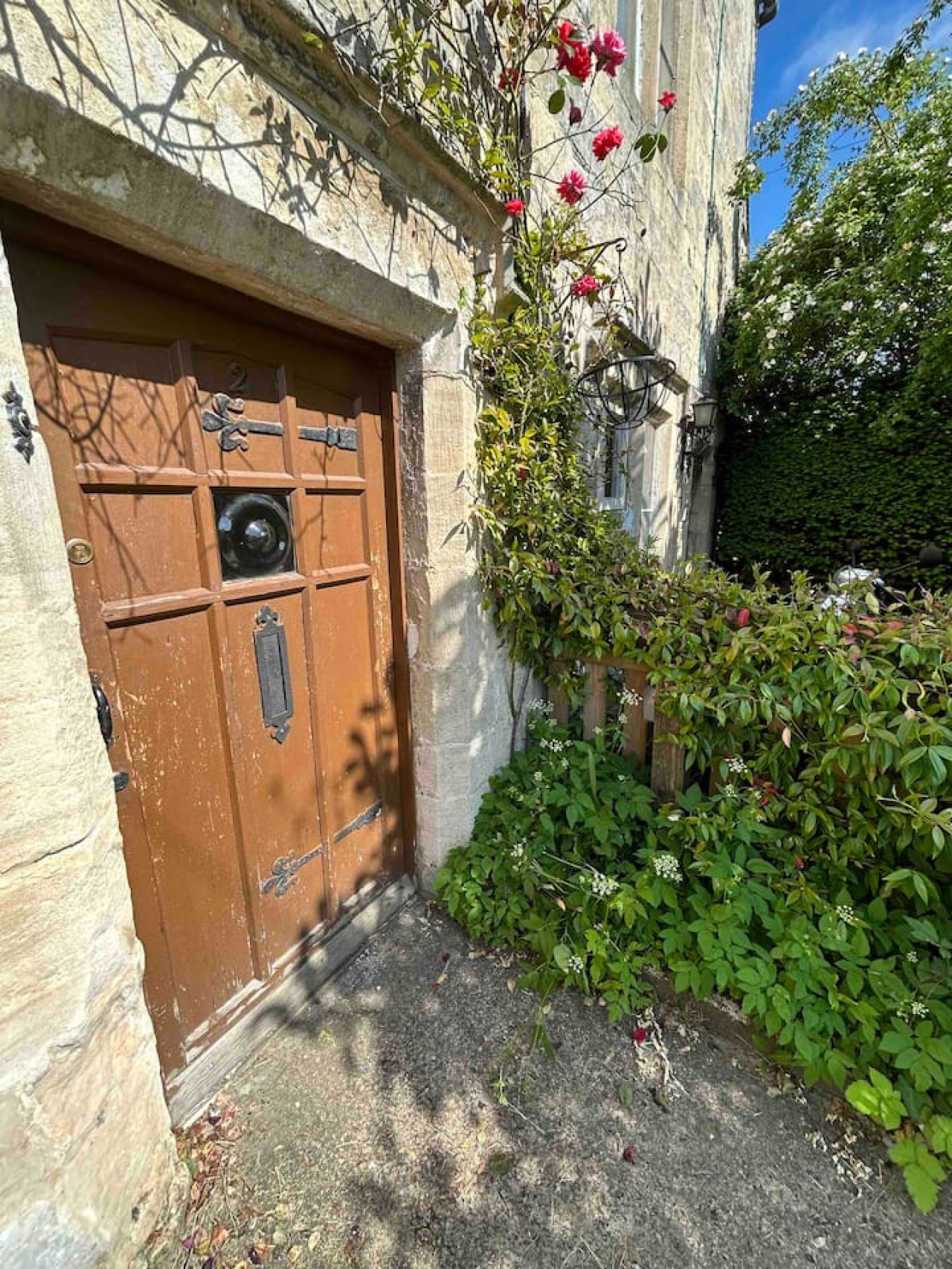 Crown Cottage in 2 Crown Cottages - Property image 13 - VivreStays