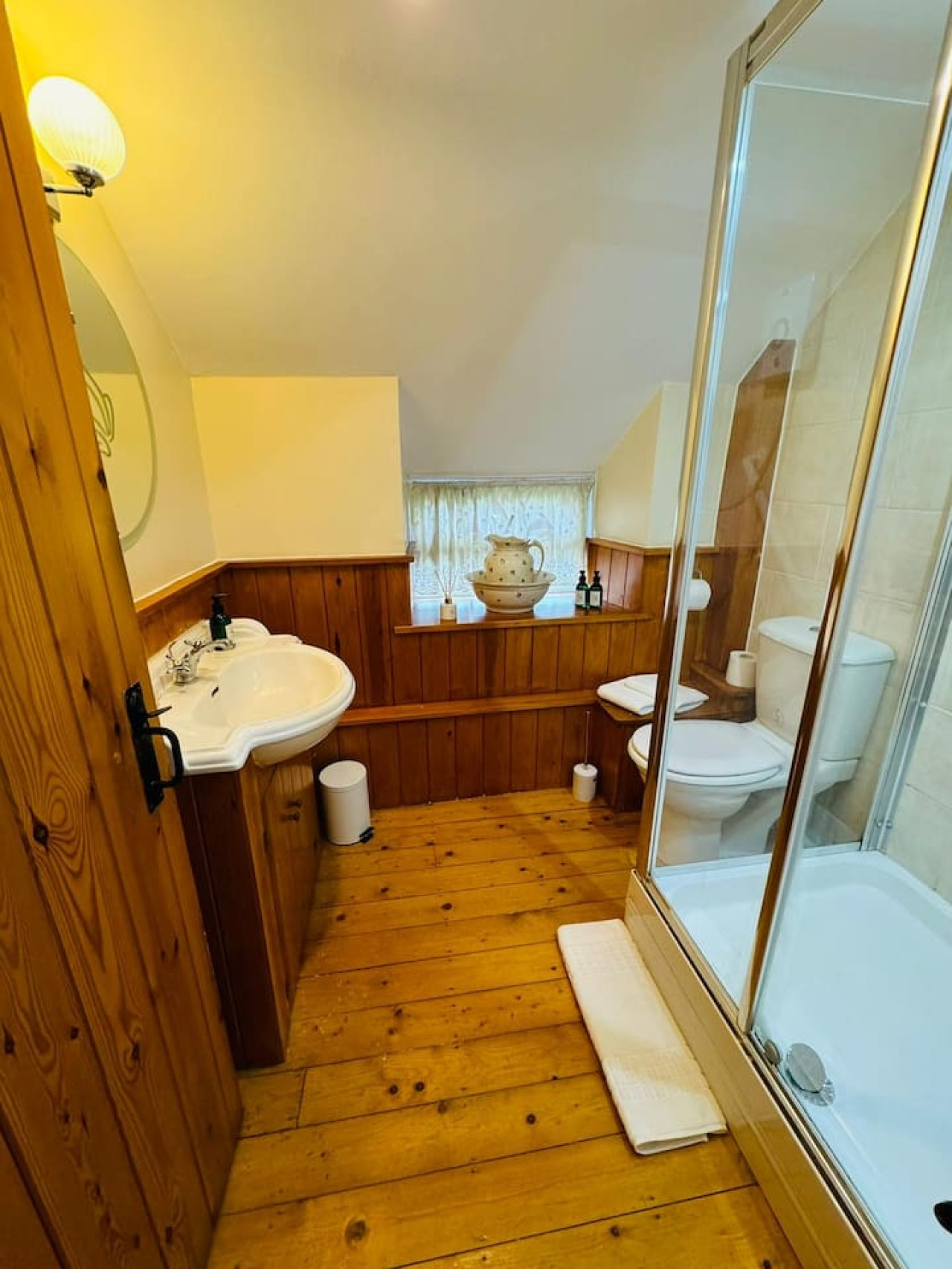 The Annexe at Cherry Cottage in Upton Hill - Property image 22 - VivreStays