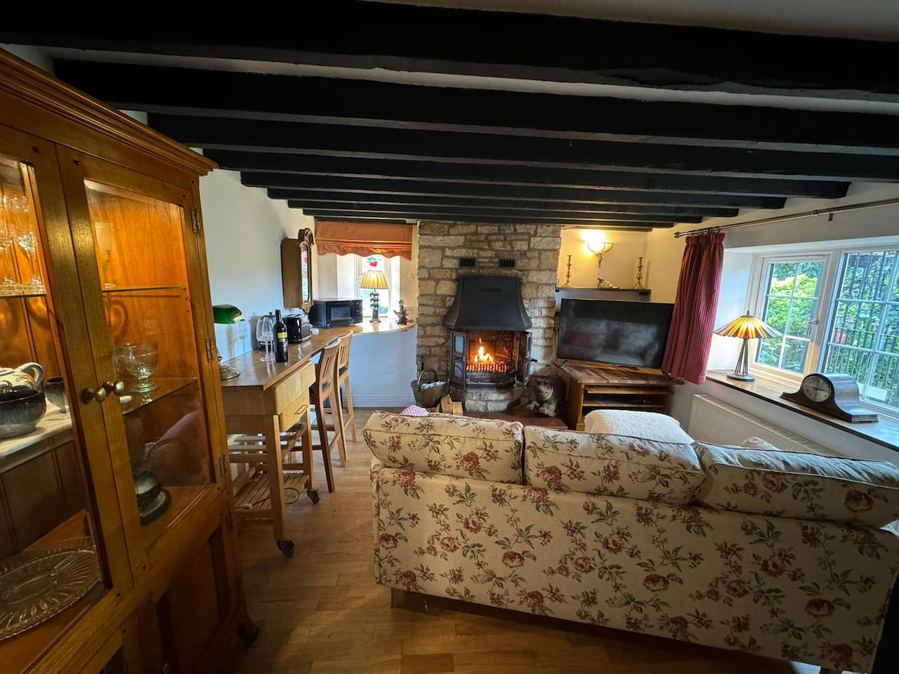 The Annexe at Cherry Cottage in Upton Hill - Property image 10 - VivreStays