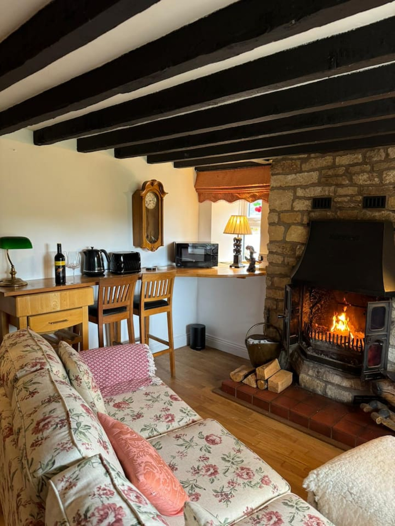 The Annexe at Cherry Cottage in Upton Hill - Property image 2 - VivreStays
