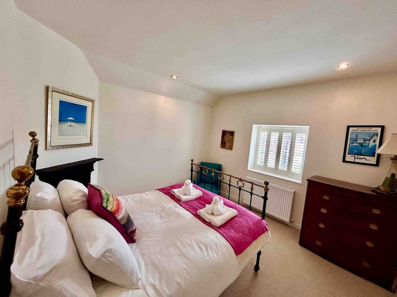 The Haven at Broadwell Terrace in 1 Broadwell Terrace - Property image 3 - VivreStays
