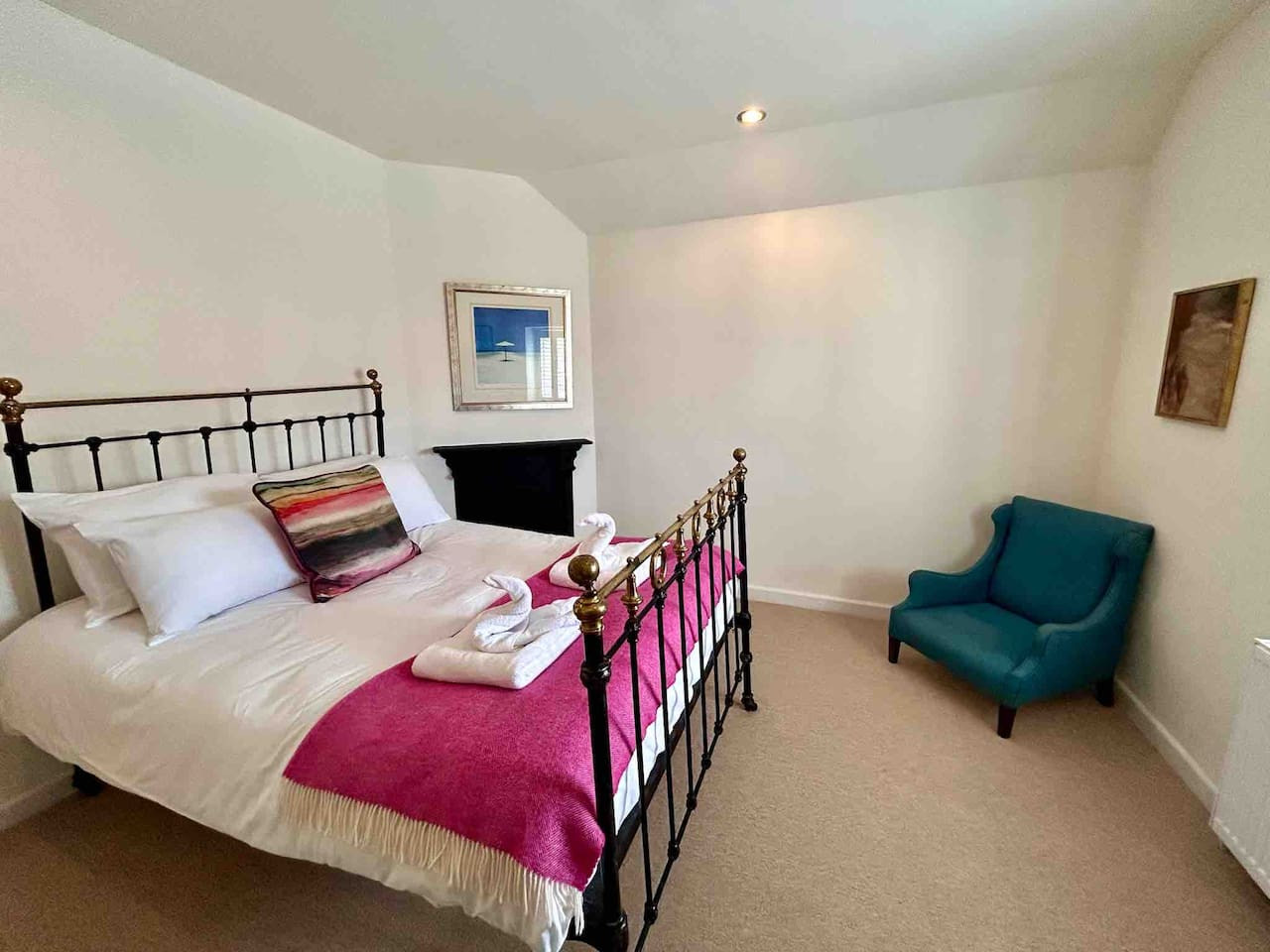 The Haven at Broadwell Terrace in 1 Broadwell Terrace - Property image 4 - VivreStays