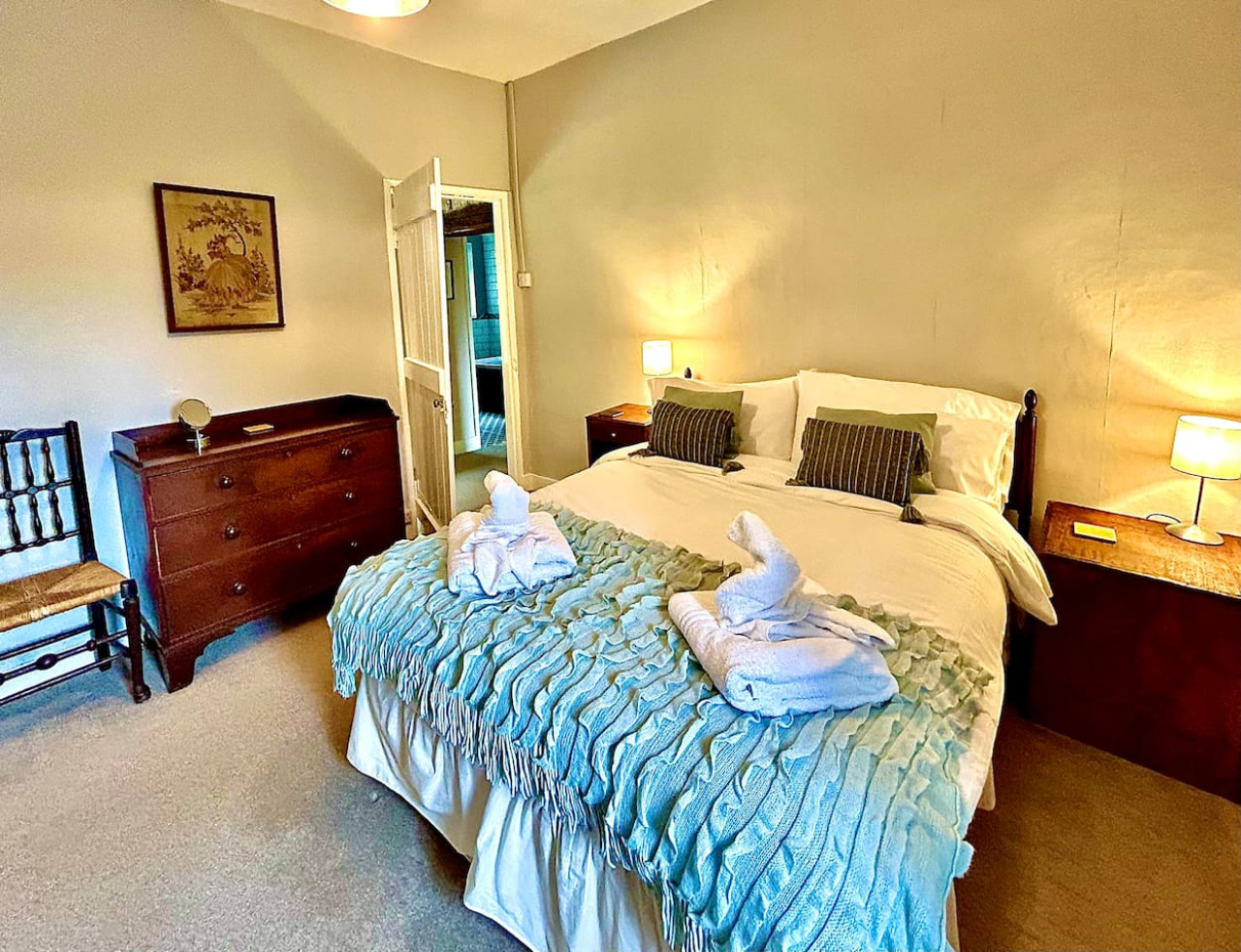 Springbank Cottage in Springbank Cottage - Property image 20 - VivreStays