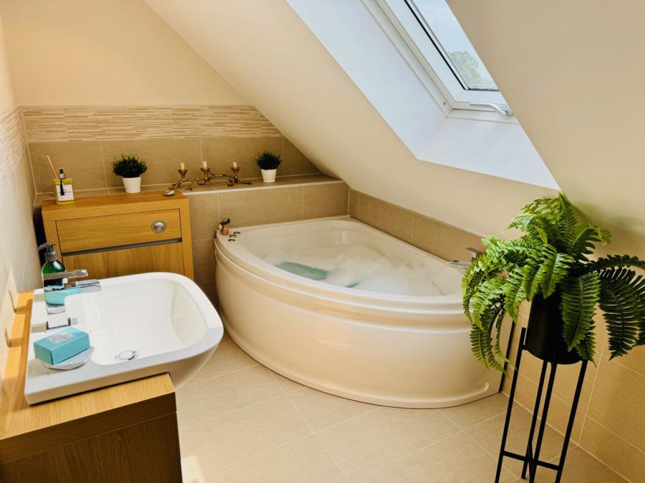 The Kennels - Luxe Collection in HMHH+23 Badminton, UK - Property image 14 - VivreStays