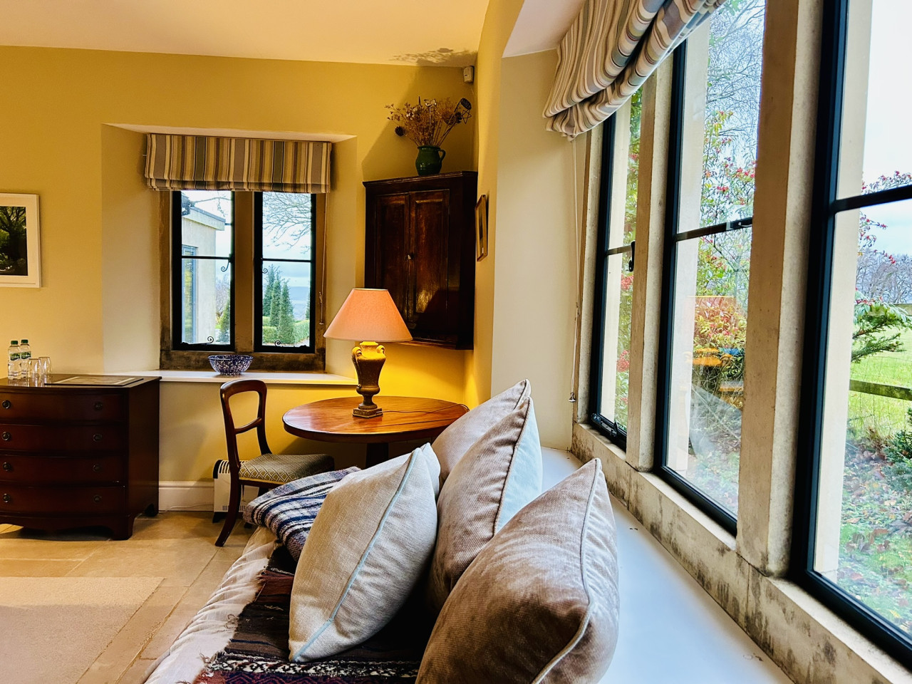 Hill House - 2 Bed Guest Suite in 19 Crawley Hill, Uley, Dursley GL11 5BH, UK - Property image 7 - VivreStays