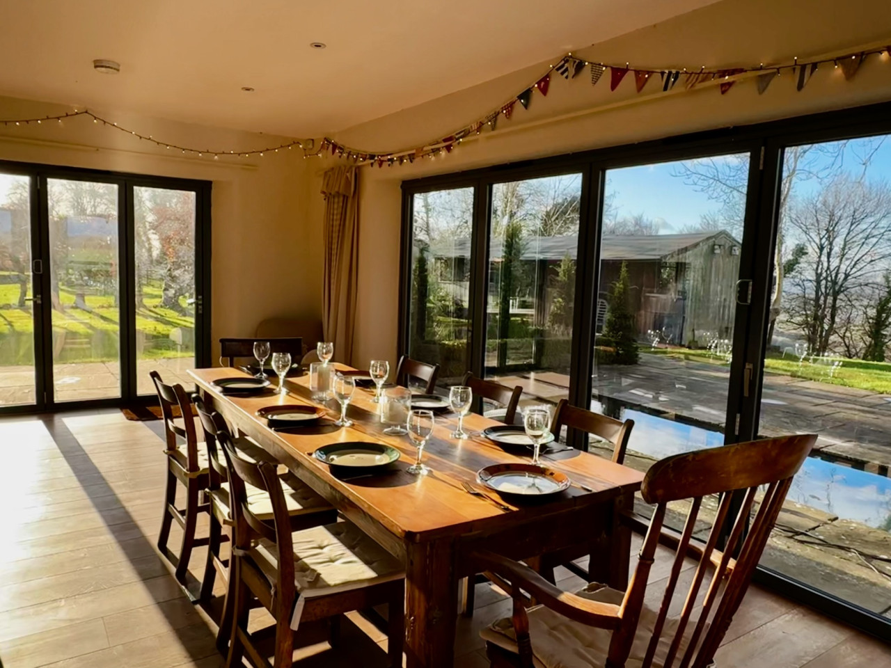 Hill House - Country Retreat in 19 Crawley Hill, Uley, Dursley GL11 5BH, UK - Property image 2 - VivreStays
