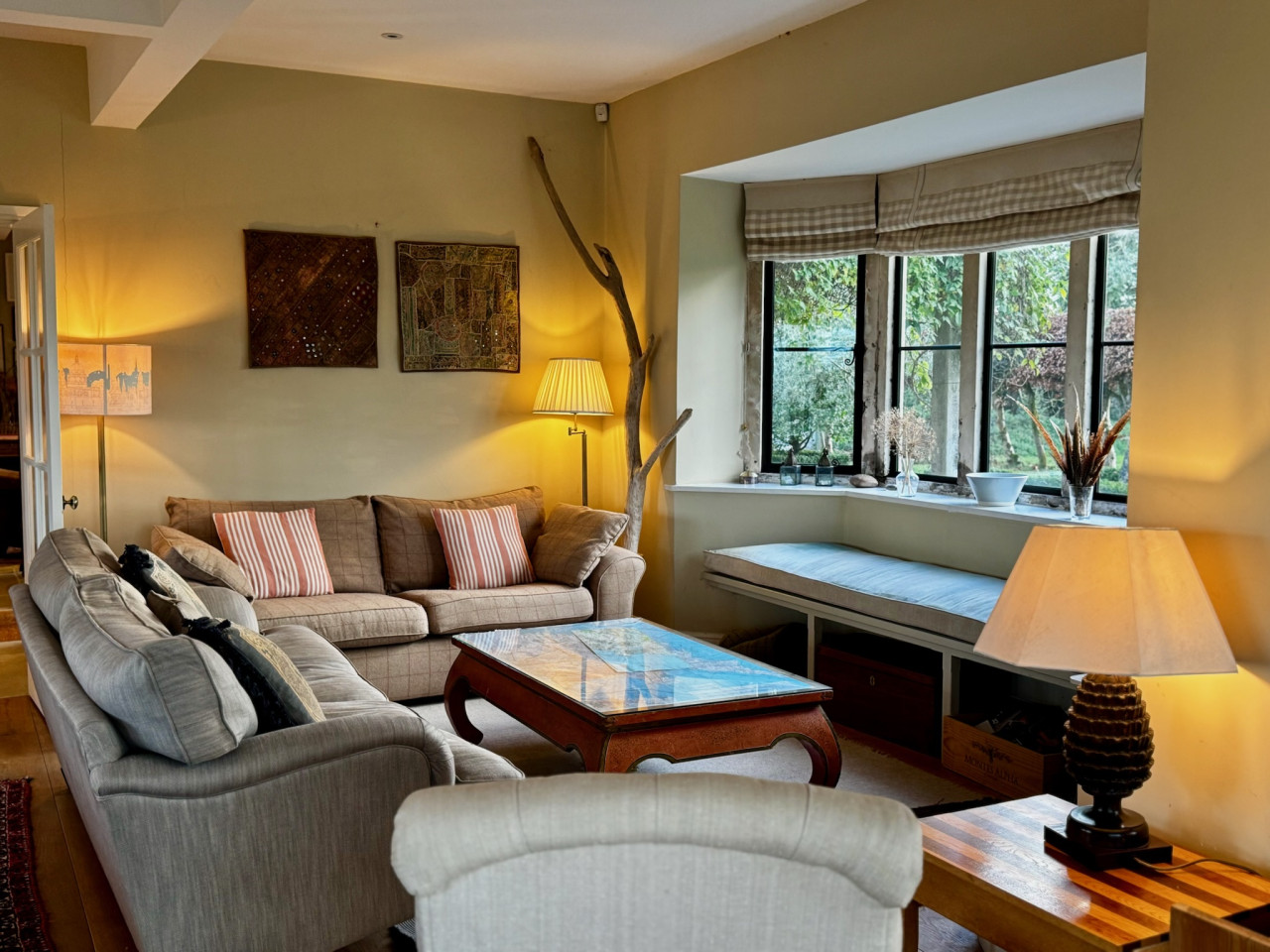 Hill House - Country Retreat in 19 Crawley Hill, Uley, Dursley GL11 5BH, UK - Property image 3 - VivreStays
