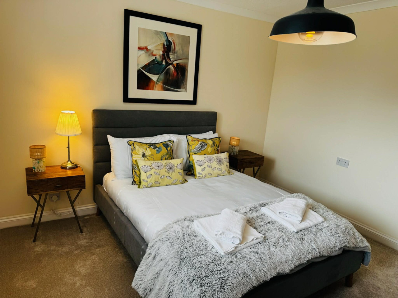 Flexor Farm - Luxe Collection in 16 Birgage Rd, Hawkesbury Upton, Badminton GL9 1BH, UK - Property image 18 - VivreStays