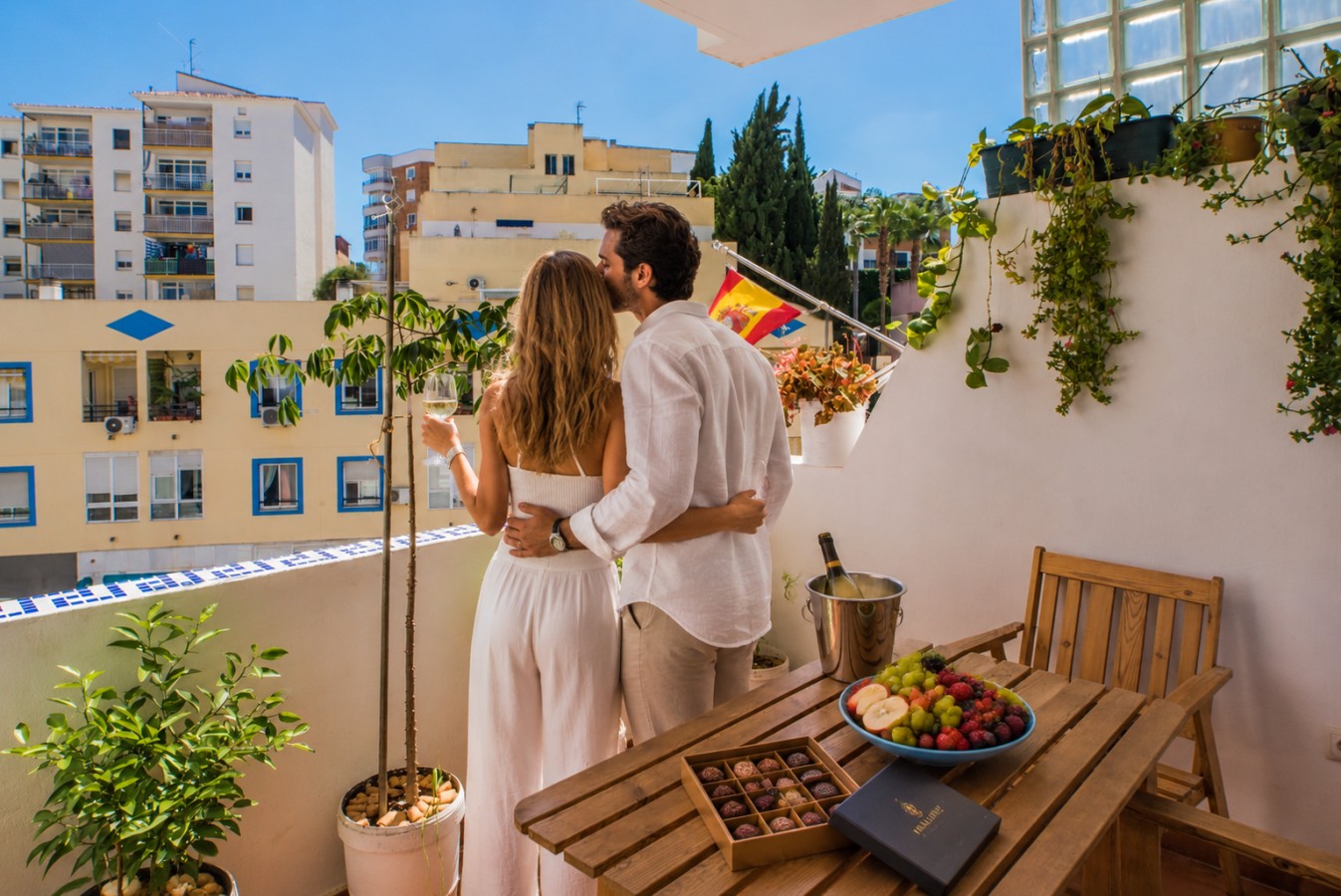 Sea Zephyr Centro | Walk to Beach | Prime Location