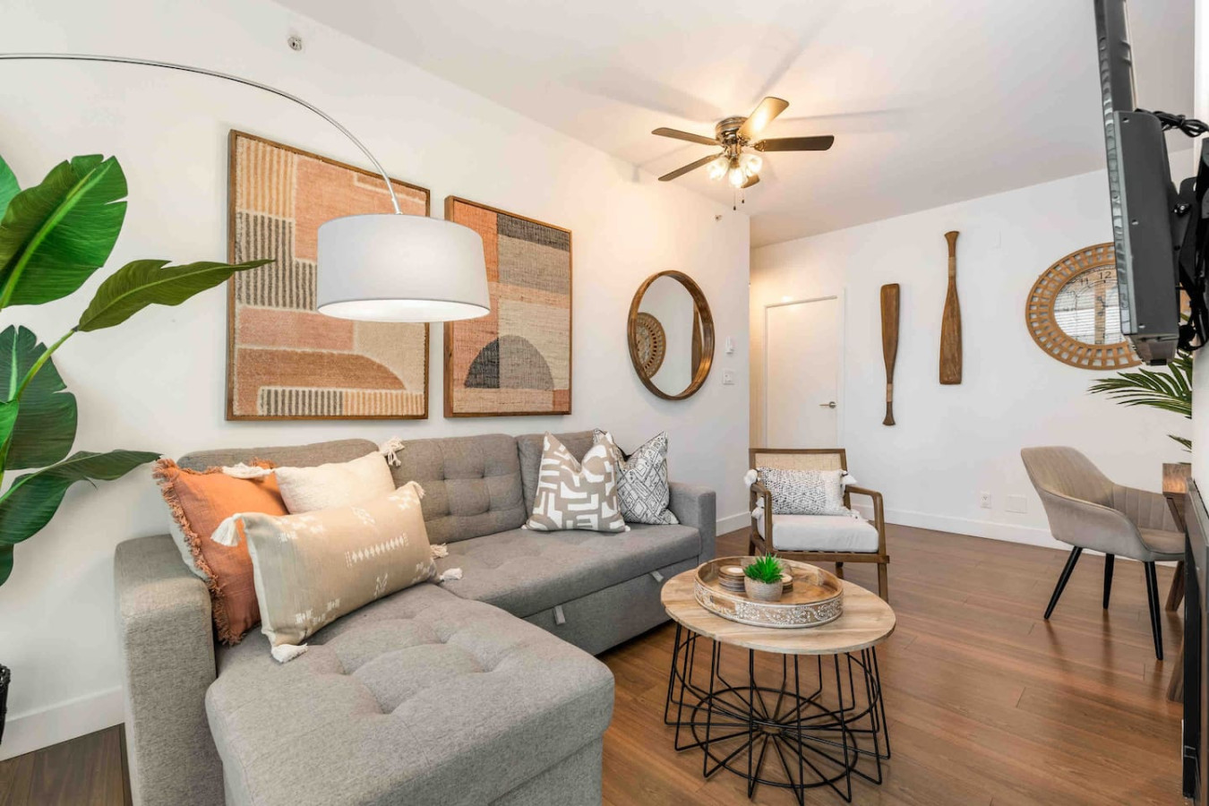 Boho Cozy Bliss 3 Beds + Parking&ac&hispeedwifi - Canada
