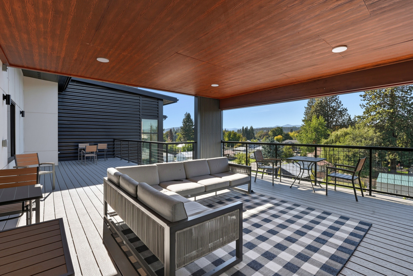 Free Parking And On-site Gym - Stylish Modern Retreat - Coeur d'Alene, ID