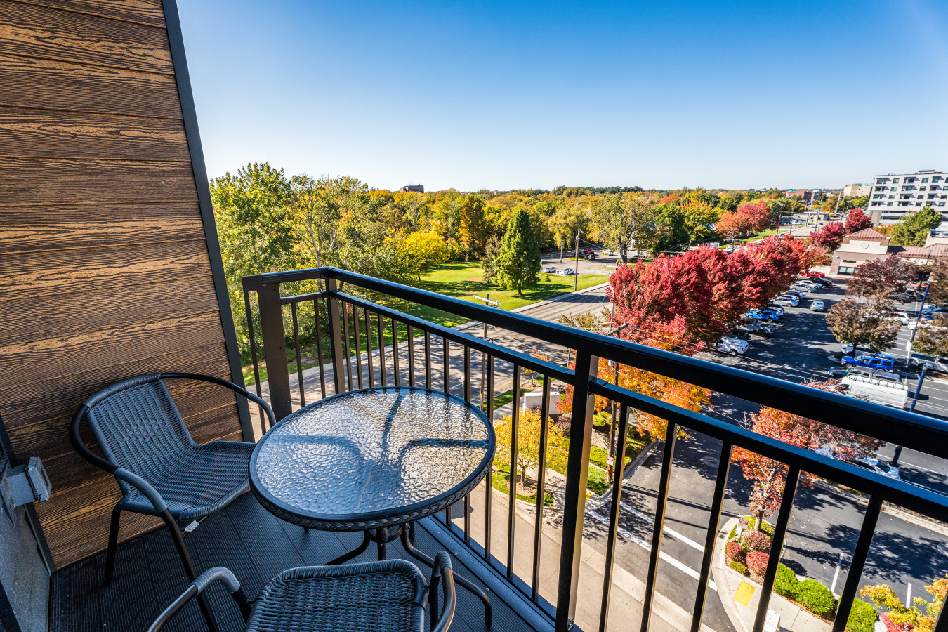 Hot Tub, King Bed, Coffee Bar, Balcony - Boise, ID