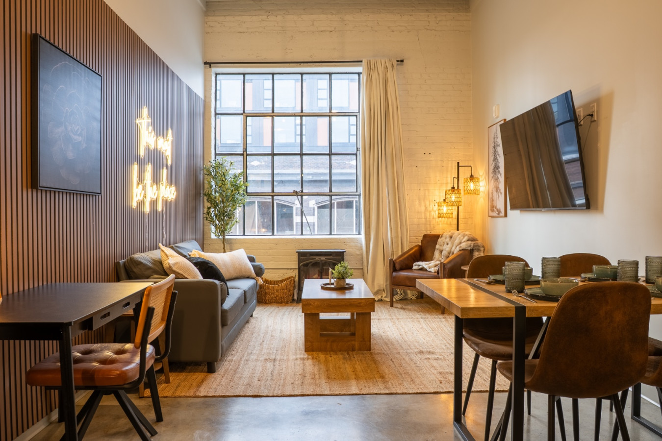 Historic, Coffee Bar, King Bed, Knitting Factory - スポーカン, WA