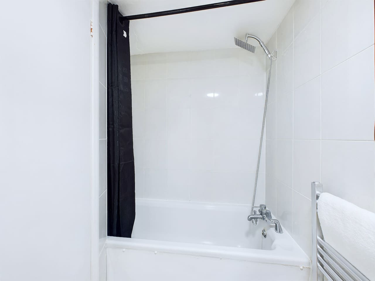 Portland Place | Central & Racecourse | Parking