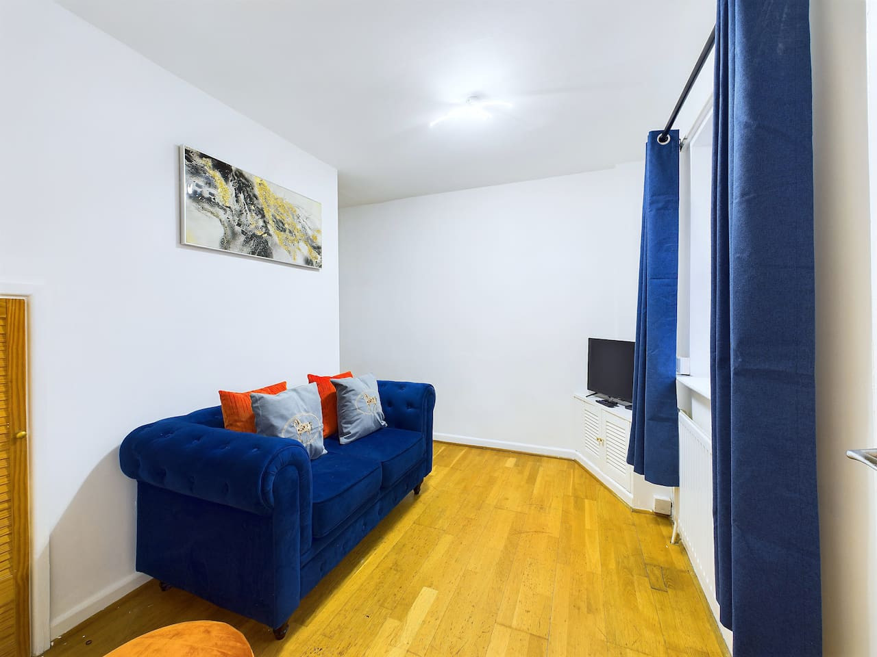 Portland Place | Central & Racecourse | Parking