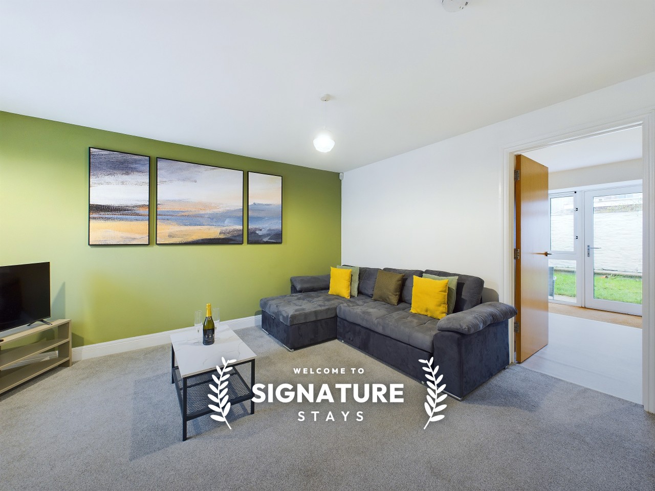 6 Bredon Court serviced apartment - UK - VivreStays