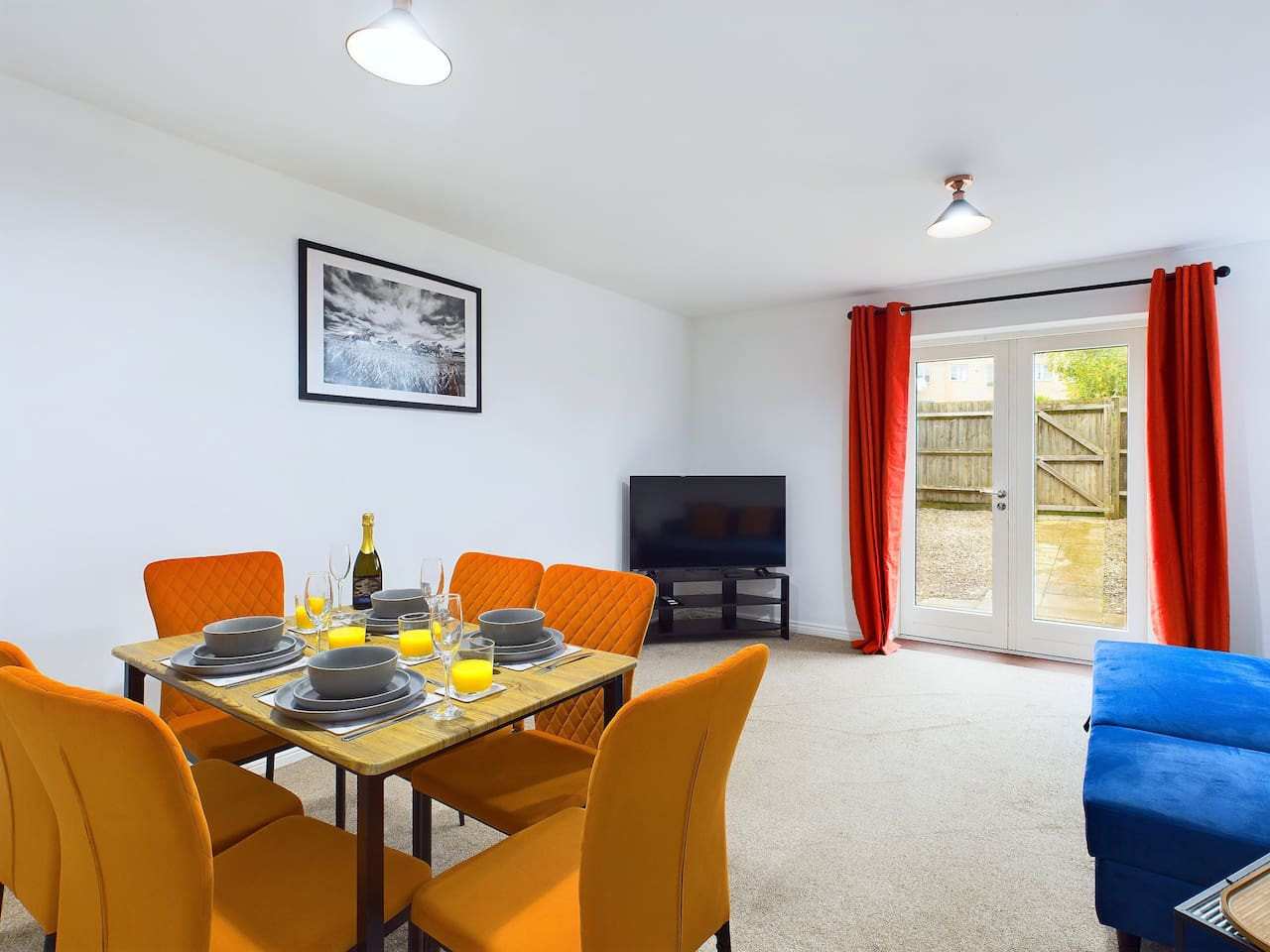 Ideal For Business | Long Stays | Parking & Wifi