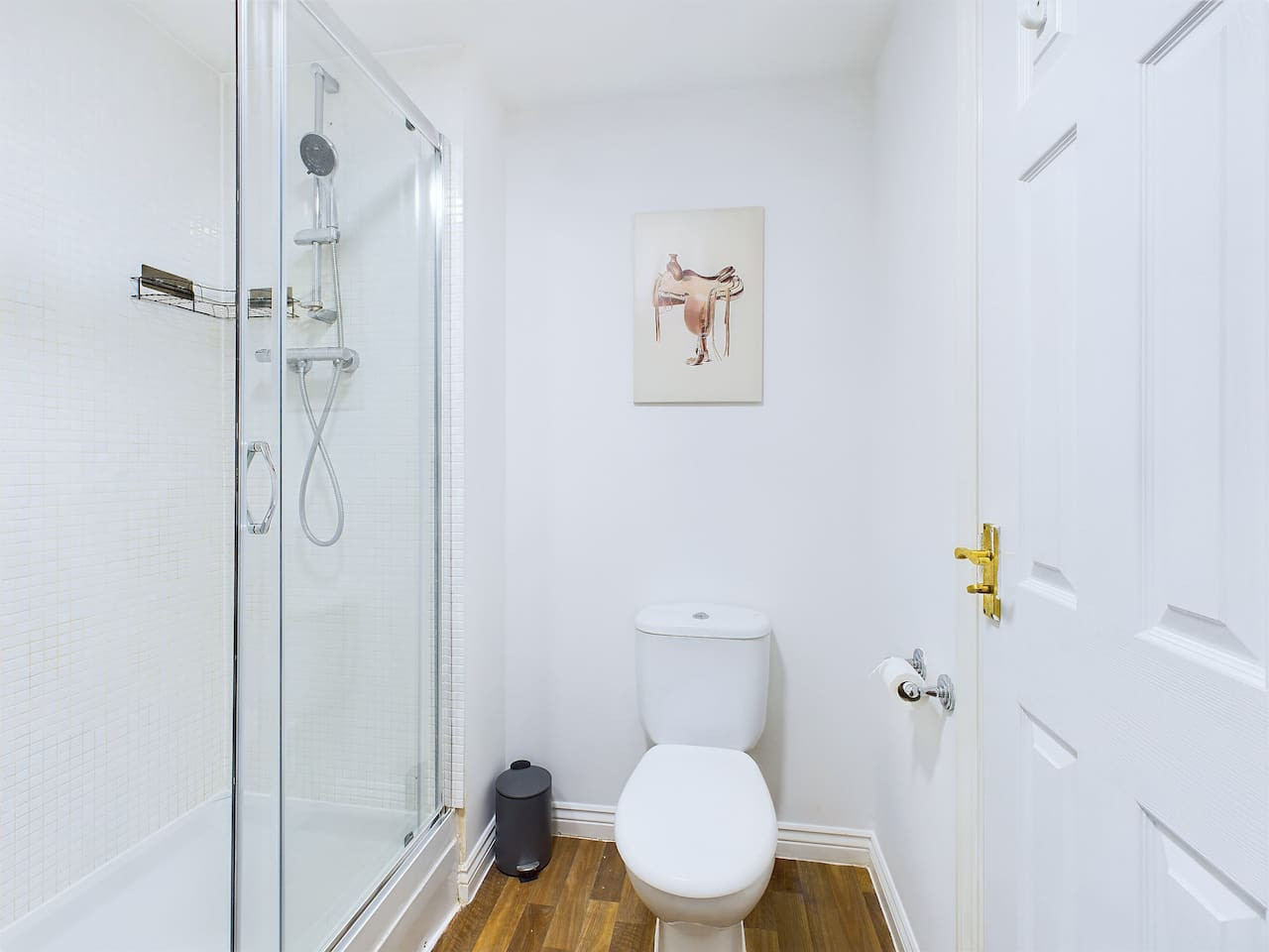 Ideal For Business | Long Stays | Parking & Wifi