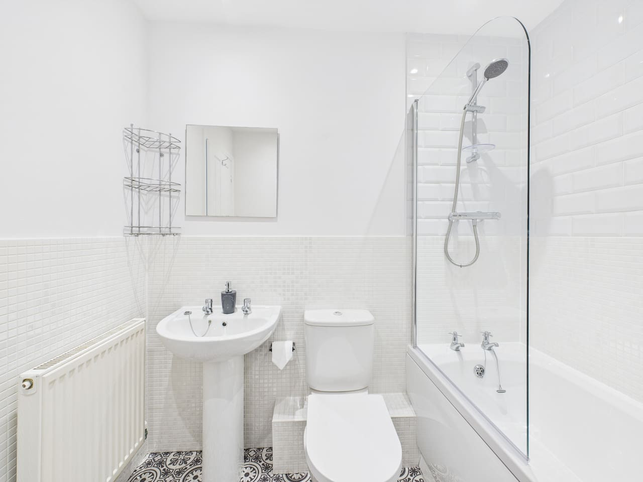 *NEW* Prestbury Place | Racecourse | Free Parking