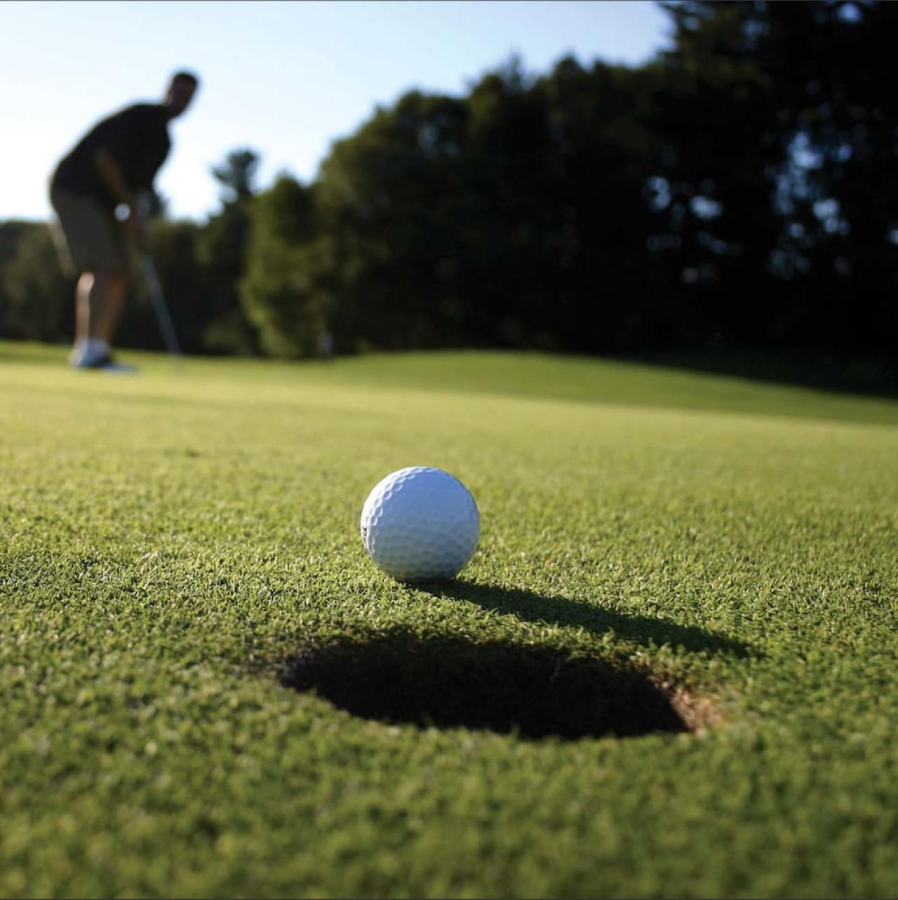 Modern Beach Retreat | Sleeps 6 | Gated Parking