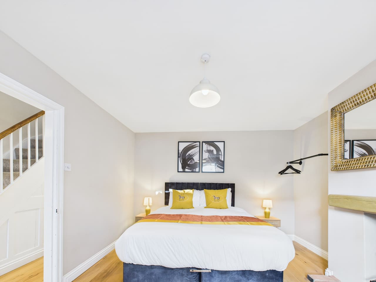 *NEW* No.1 Park Street | Central | Free Parking